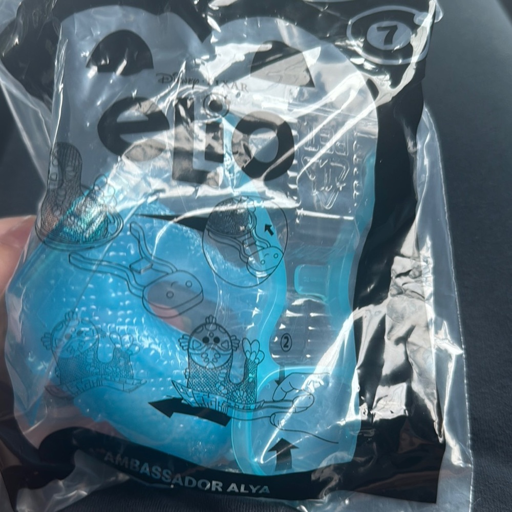 Blue Ambassador Alya Toy